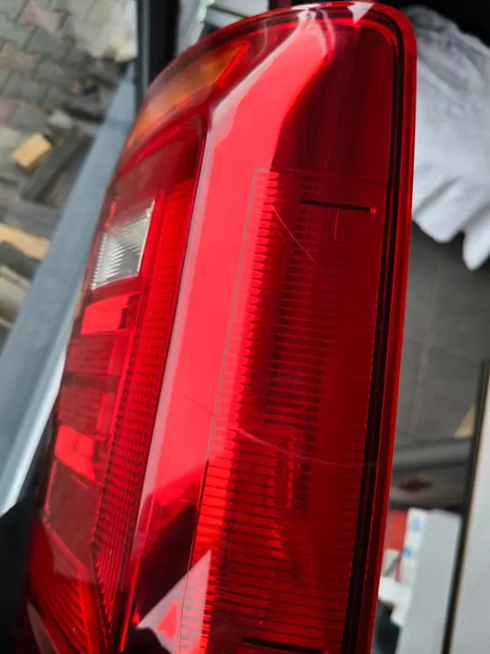 Luz trasera derecha VW Caddy 2K 2K5 15- OEM image 3