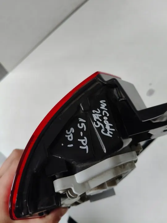 Luz trasera derecha VW Caddy 2K 2K5 15- OEM image 5