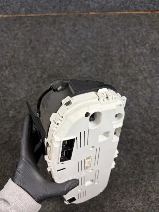 Compteur Kia Carens III 2.0 CRDI OEM 94003-1D810 image 9