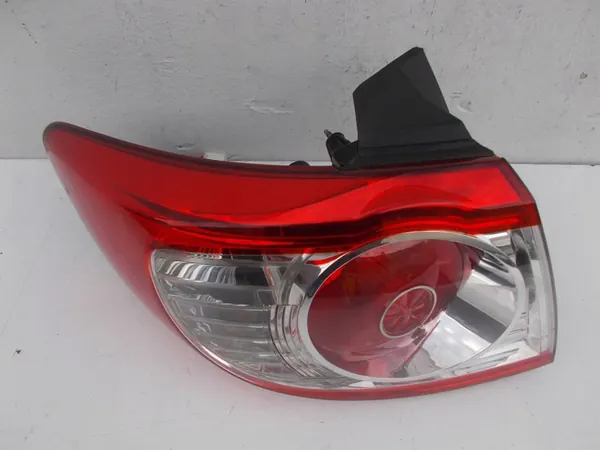 Luz trasera izquierda Hyundai Santa Fe II 92401-2B5 image 3