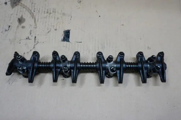OEM TROOPER KLAWIATURA 2,2 TD Isuzu Eixo de Cames 84-91 image 2