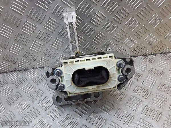 Montagem Audi A1 2018 2q0199262bj image 5