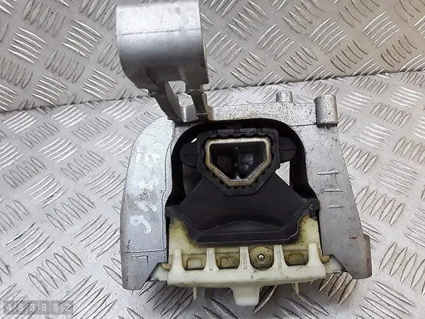 Montagem Audi A1 2018 2q0199262bj image 6