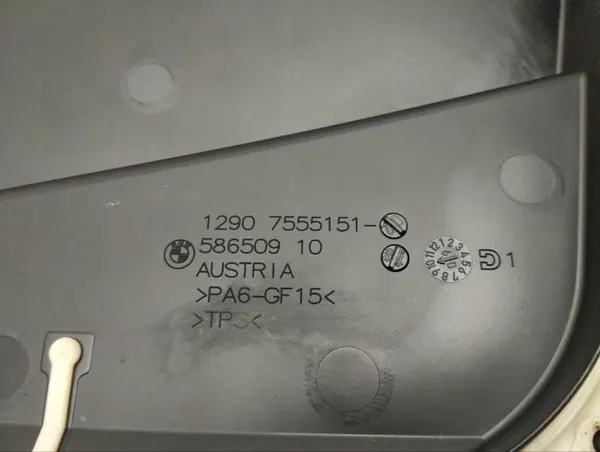 Luftfilterabdeckung OEM 9216222 für Rolls-Royce Ghost image 9