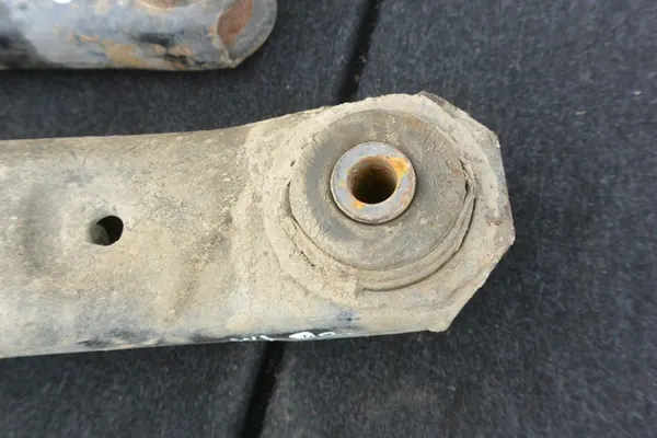 Braccio di Controllo Inferiore Anteriore Jeep Grand Cherokee WJ OEM image 3