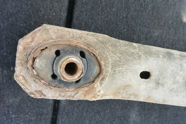 Braccio di Controllo Inferiore Anteriore Jeep Grand Cherokee WJ OEM image 7