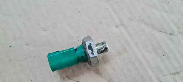 S6 C7 4G Öljypainesensori 4.0 TFSI 079919081D image 3