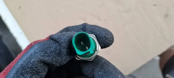 S6 C7 4G Öljypainesensori 4.0 TFSI 079919081D image 4