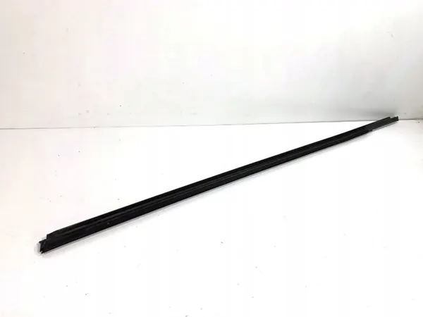 OEM 3G8837475 Etu-oikea raapimisliuska VW Arteon image 3