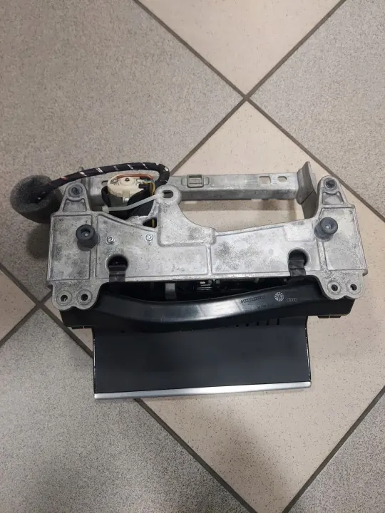 MMI-display OEM 4H0857273 voor Audi A8 D4 image 5