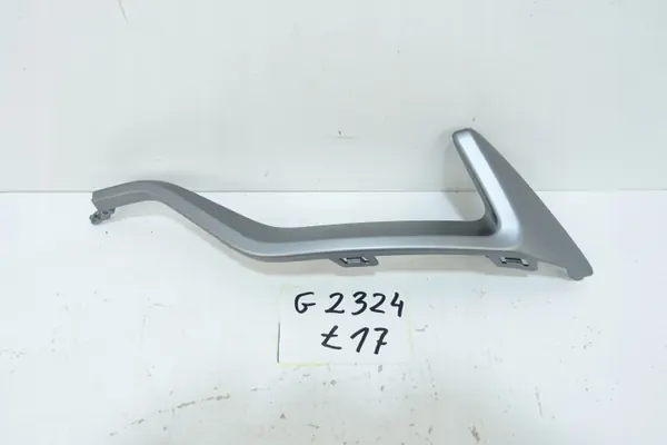 Hyundai I30 III Bumperstrip OEM 86695-G4650 image 2