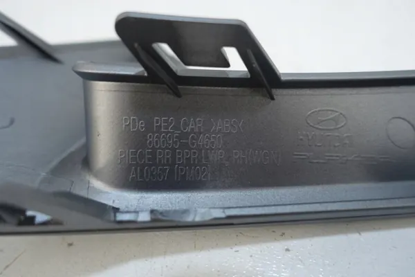 Hyundai I30 III Bumperstrip OEM 86695-G4650 image 5