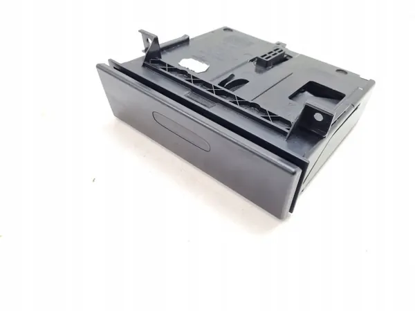 Cendrier tableau de bord Porsche Cayenne OEM 7L5857321B image 6
