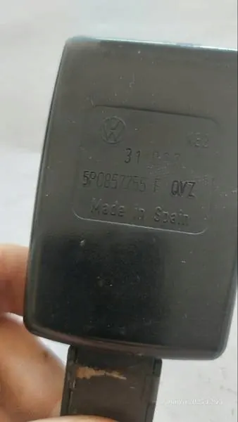 Hebilla de cinturón OEM 857755F para Seat Leon II image 3