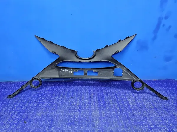 TOYOTA AYGO II Etupuskuri Koriste OEM image 7