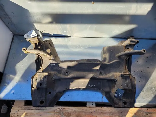 Essieu avant Peugeot 207 image 1