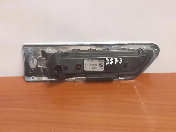 Clignotant aile gauche OEM 3573 BMW Série 7 F01/F02 image 6