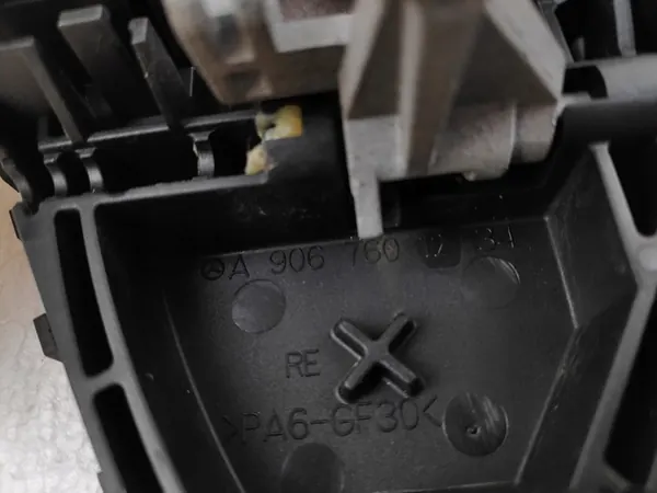 MERCEDES SPRINTER CRAFTER W906 Suporte de Maçaneta image 7