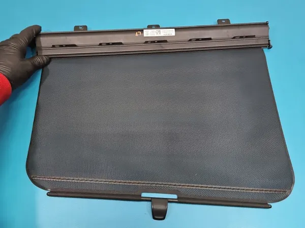 Store de coffre Volvo S90 II OEM 31417230 image 4