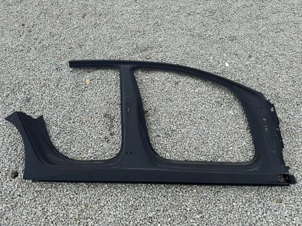 OEM SŁUPEK PRÓG POSZYCIE RAMA PRAWY AUDI A3 8Y image 2