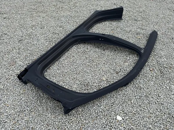 OEM SŁUPEK PRÓG POSZYCIE RAMA PRAWY AUDI A3 8Y image 3