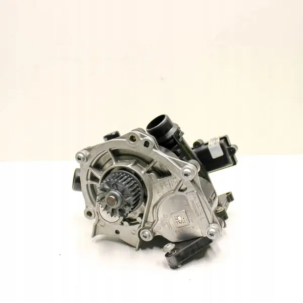 Vattenpump Porsche Macan (95B) 06L121111N image 2