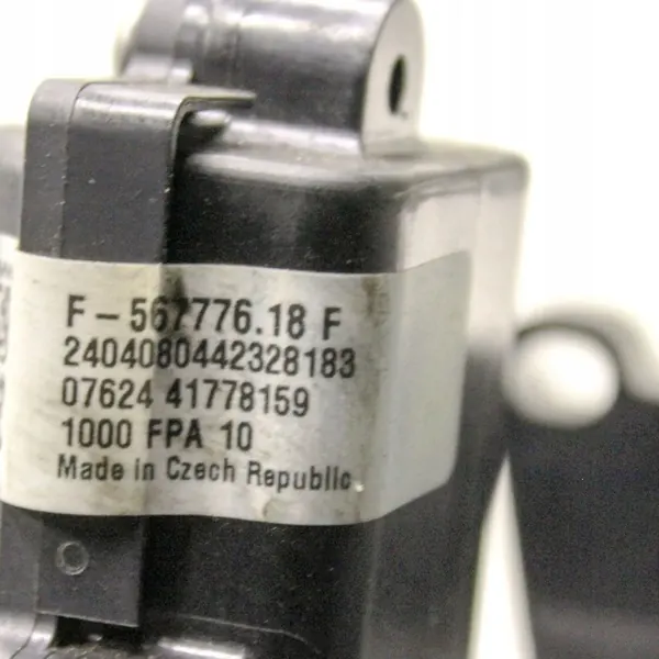 Vattenpump Porsche Macan (95B) 06L121111N image 7