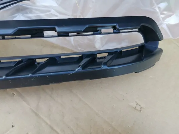 AUDI Q7 II 4M0 Grelha de Ventilação Direita Frontal image 3