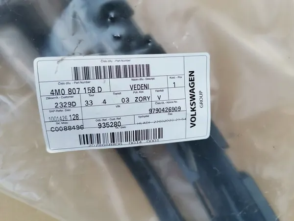 AUDI Q7 II 4M0 Grelha de Ventilação Direita Frontal image 4