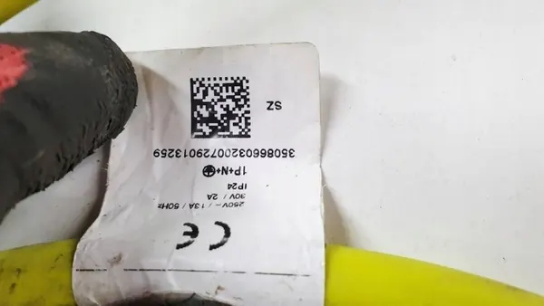 BMW OEM 68186220 Akkulaturikaapeli X1 F48 Hybridille image 3