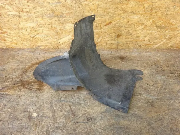 Left Front Wheel Arch Volkswagen Golf V image 3