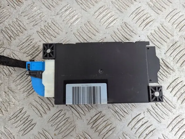 Ontstekingsmodule OEM A2139001123 voor E-Klasse W213 image 3