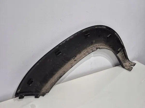 OEM 1320260070 Para-lama Preto Esquerdo Traseiro image 6