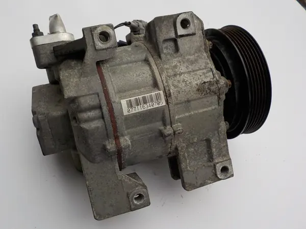 Bomba compresor A/C Nissan OE 92600JG30A - Usado image 4