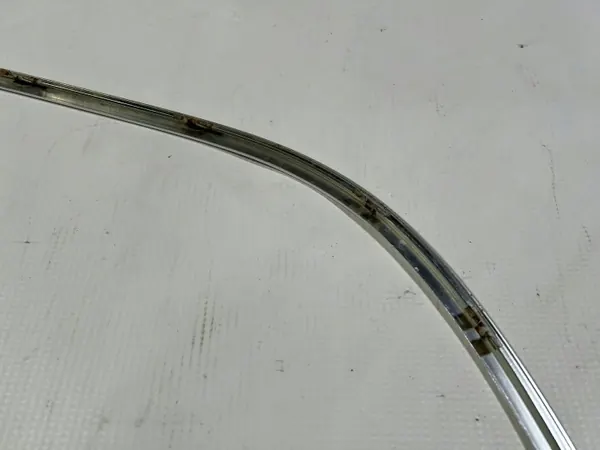 Maserati GranTurismo achter rechts raamrubber OEM 432510 image 8