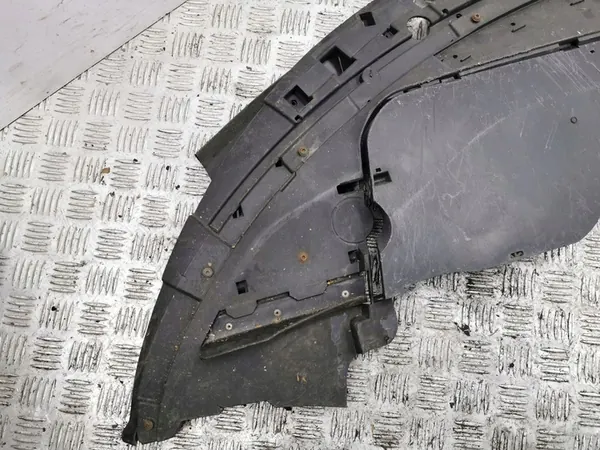 Volvo S60 2012 Tampa do para-choque dianteiro / Absorvedor image 4