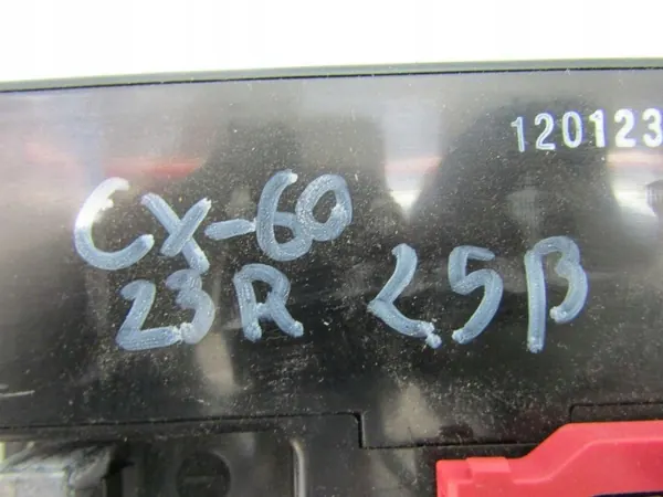 Mazda CX-60 Batteri OEM 12012348X - 6Ah Begagnad image 5