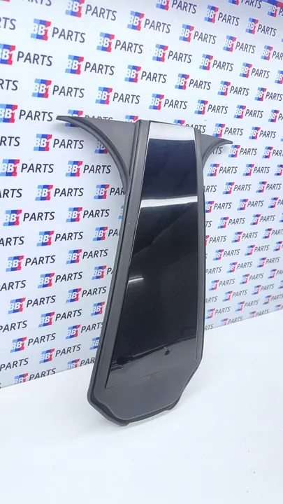 MERCEDES W118 Cache Colonne B Gauche A1186980100 image 3