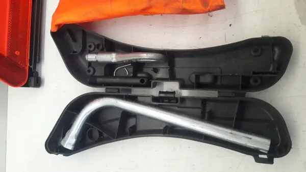 Kit de reparação Audi OE para A4 B7 - Estado usado image 4