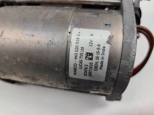 Pompa compressore sospensione Mercedes-Benz OE A2053200104 image 2