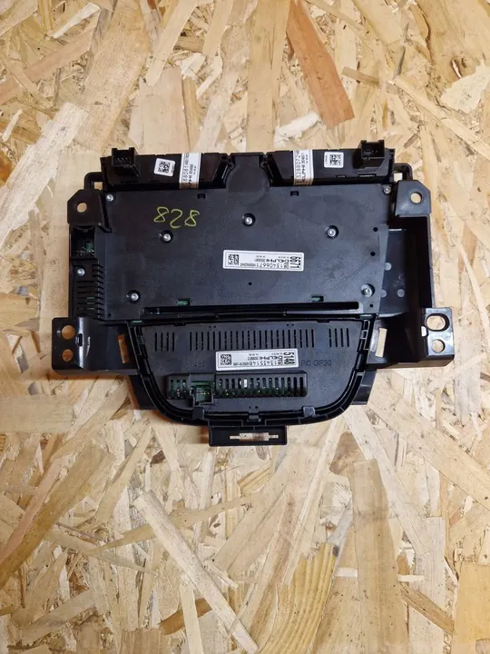 Ilmastointipaneeli Opel Astra J image 2