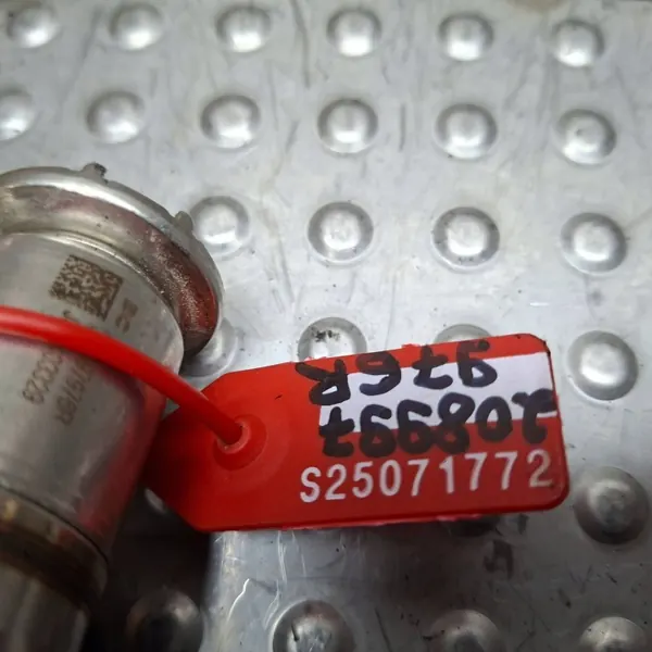 Injecteur AdBlue OEM S25071772 pour Renault Master III image 5