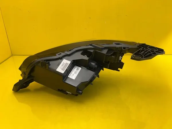 Oikea Etuvalo Peugeot 208 II Full LED 1674248480 image 4