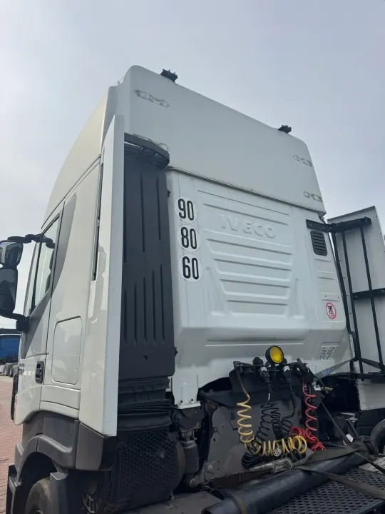 Cabina Larga Completa Automática Iveco Stralis Hi-Way image 4