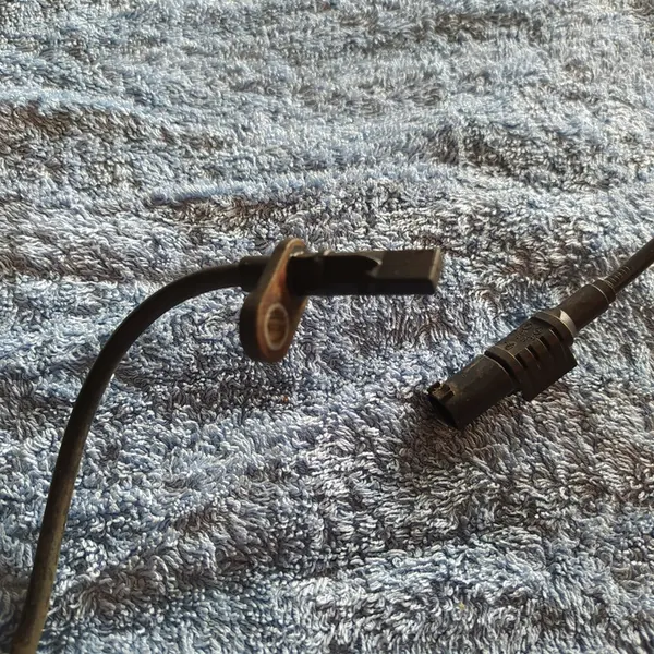 Mercedes-Benz OE ABS-wielsensor image 2