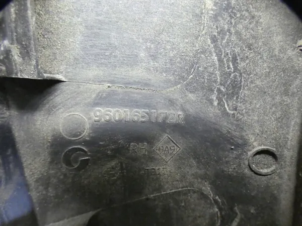 Dacia Sandero Bumperkap OEM 960165172 - Gebruikt image 4