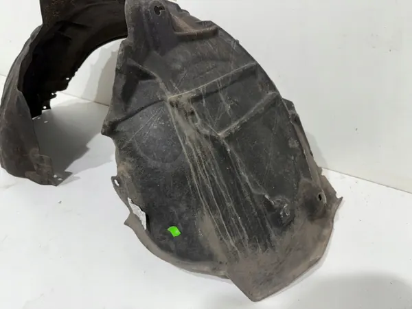 Audi OE 8W6821172C Front Right Wheel Arch Panel image 3