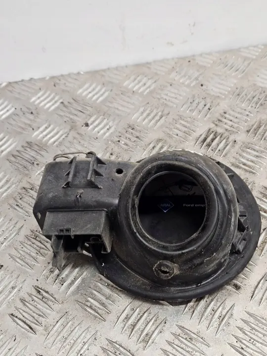 Bränslelucka Ford Focus ST 2008 OEM 8M51F27936 image 6