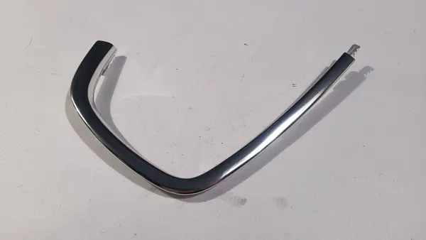 OEM 670006178 Linke verchromte Heckfensterleiste Maserati image 4
