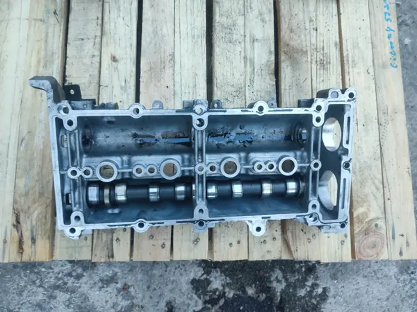 OEM 55581593 Tampa de válvulas com árvore de cames Opel image 2